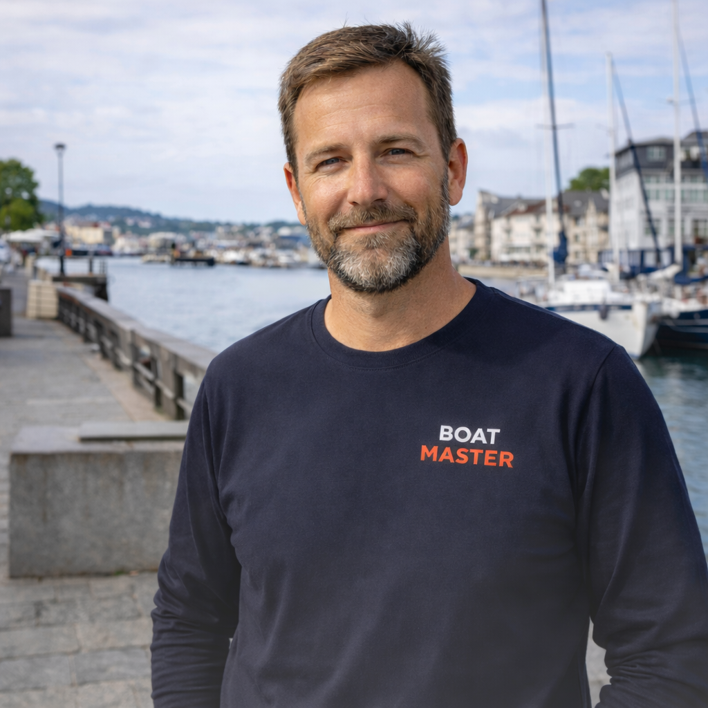 Boat Master Long Sleeve Tee (men) Navy